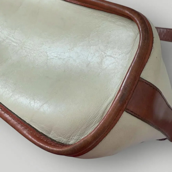 Brighton Vintage Leather Cross Body Shoulder Bucket Bag Cream Brown Drawstring - Picture 12 of 16